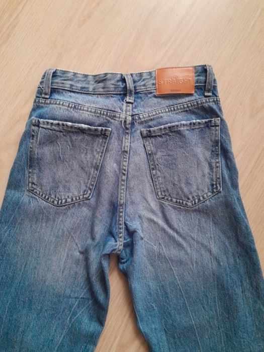 Джинсы Bershka р.xs