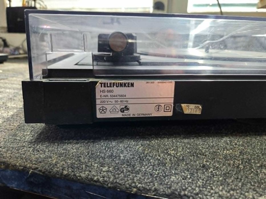 Gramofon telefunken HS660
