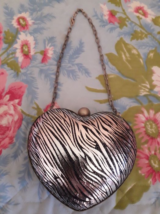 Сумочка театральна