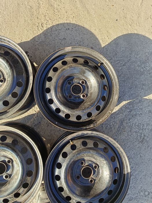 Диски 4*100*15 комплект KIA, Toyota