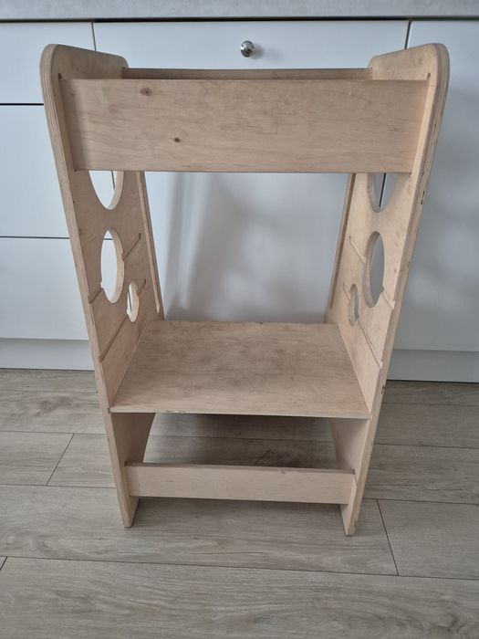 Pomocnik kuchenny. Kitchen helper