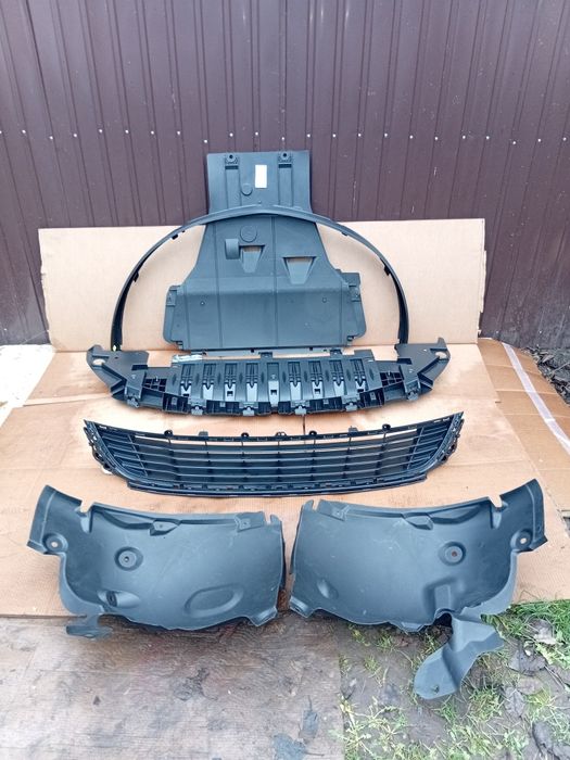 Захист защита бампера двигуна мотора Renault Megane 3 Меган3 губа