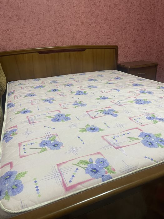 Шкаф , кровать , мебель