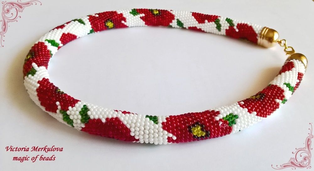 Украшения из бисера