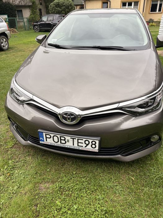 Toyota Auris Comfort 2016