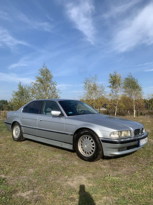 BMW Seria 7