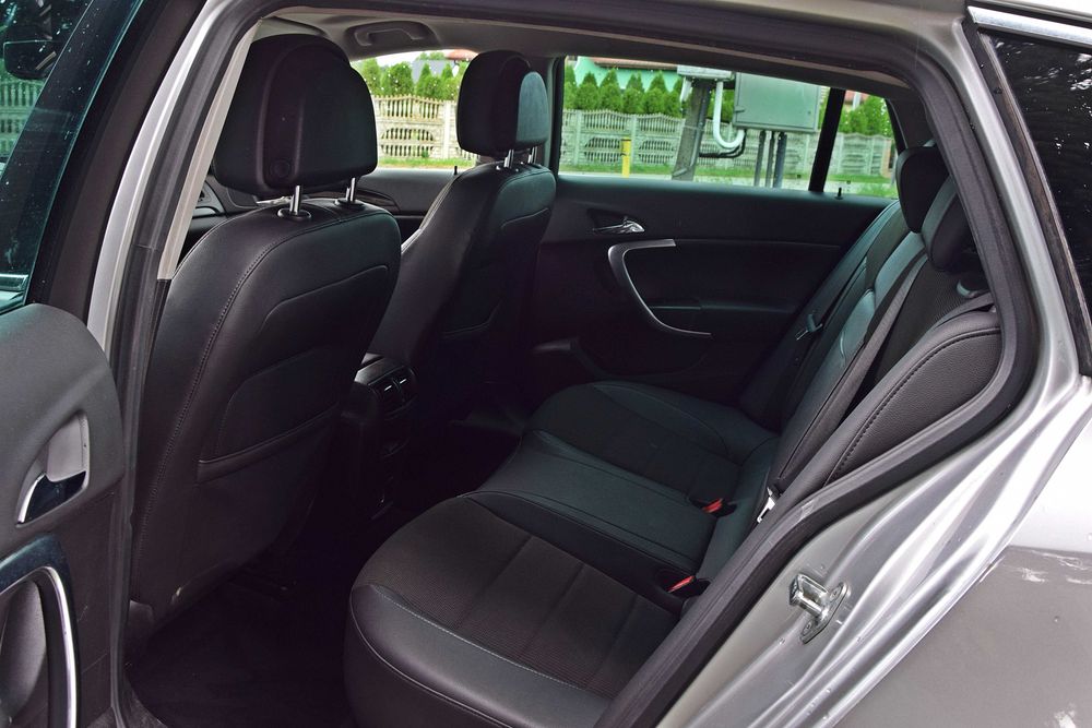 OPEL INSIGNIA 2.0 CDTI 160 KM Kombi Klimatyzacja Półskóra Elektryka Navi 2009 ROK!