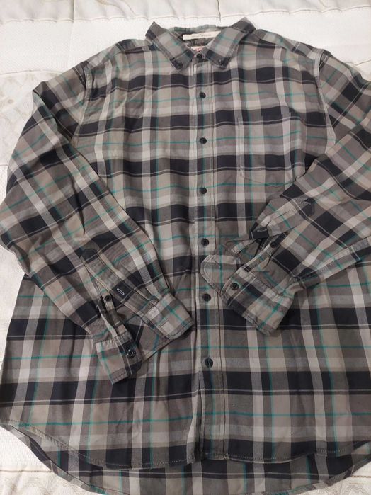Camisa – Levis – tamanho XL eu