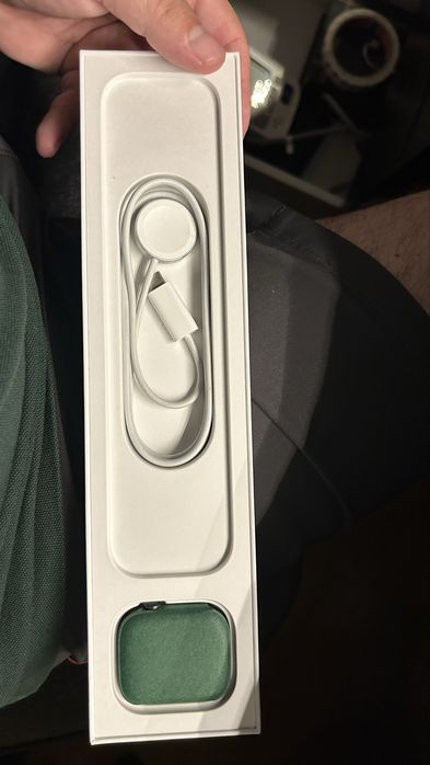 Apple Watch Series 7 45 mm + Várias Braceletes
