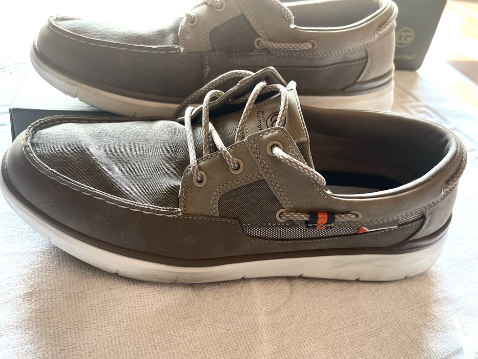 Sapatos  homem modernos,, 44