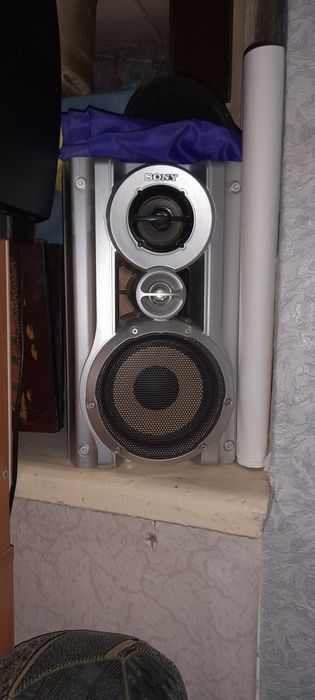 Музыкальный центр MHC-GNZ5D. (Читать в описании)