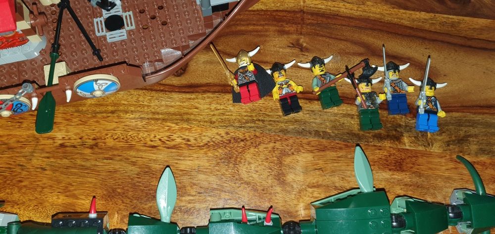 Lego Vikings Drakkar Okręt Wikingów 7018 oraz 7020