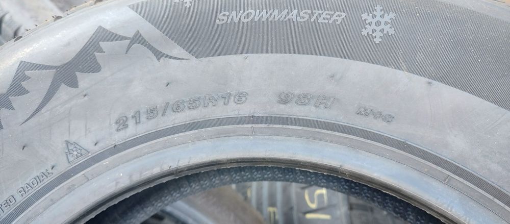 215/65R16 нові шини Westlake.