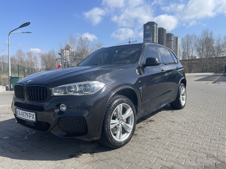 продам авто BMW X5 F15 3,0d