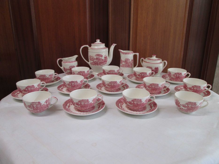 Serviço de Chá e Serviço de Café - Estátua Rosa - Gilman&CTA - Sacavém