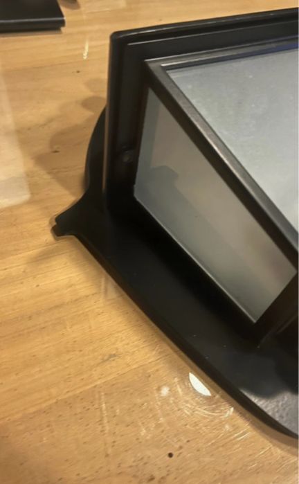 Candeeiros de parede interior ou exterior.