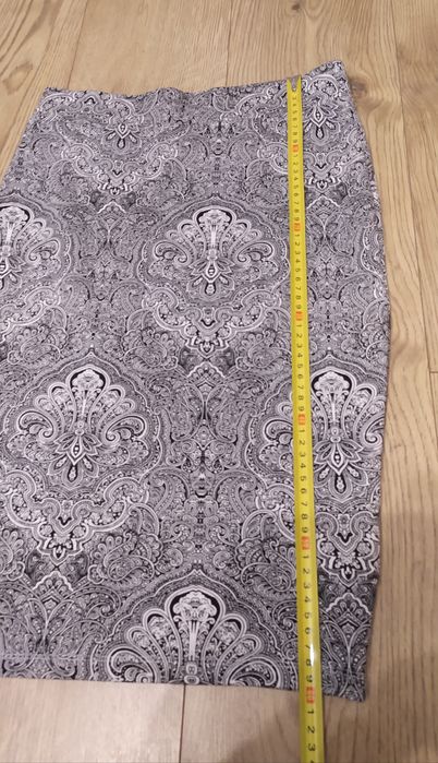 Spódnica ołówkowa, Amisu, rozmiar 38