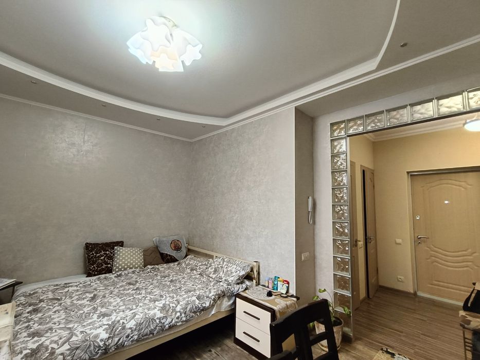 Продам 1 комнатную ЖК Академгородок на ул. Говорова отопление АГВ.