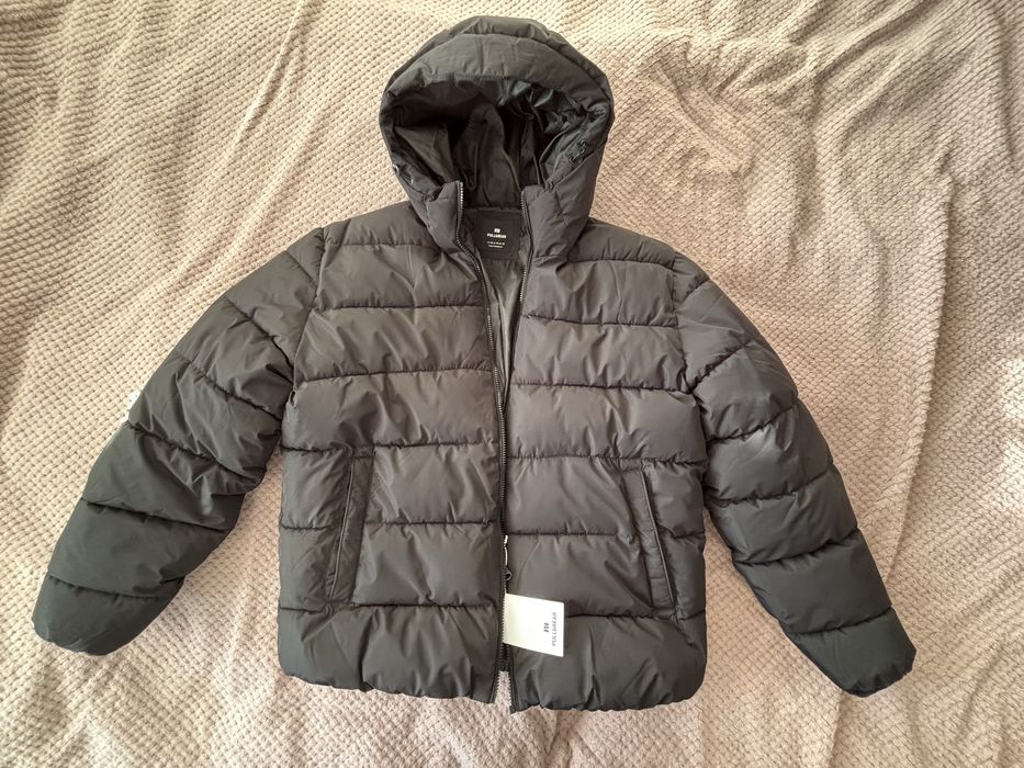 Зимова куртка пуховик pull&bear