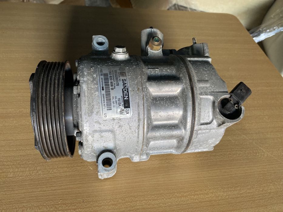 Компресор кондиціонера vw golf passat seat leon altea scoda octavia