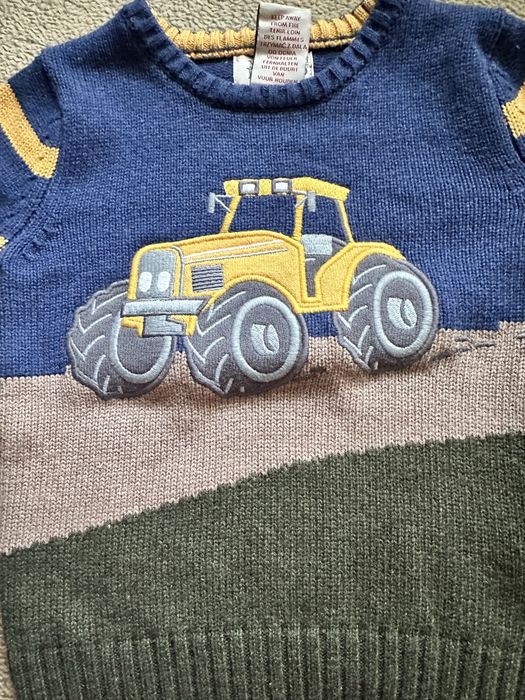 Продам детский свитер