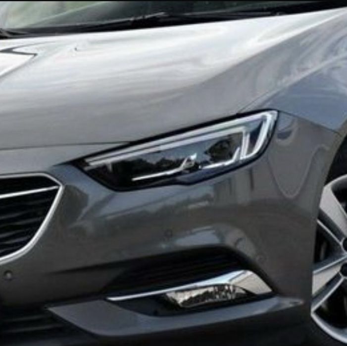 Reflektor Lampa Przód Przednia Opel Insignia B