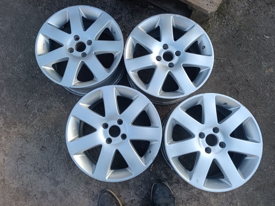 Диски литі r16 4*100 Renault Clio Lodgy Megane Scenic Dacia Logan Vw