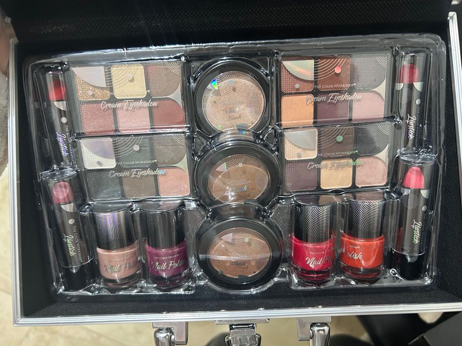 Mala de Maquilhagem64737845892995121