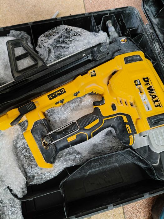 DeWalt dcn890 osadzak gwoździarka do betonu walizka