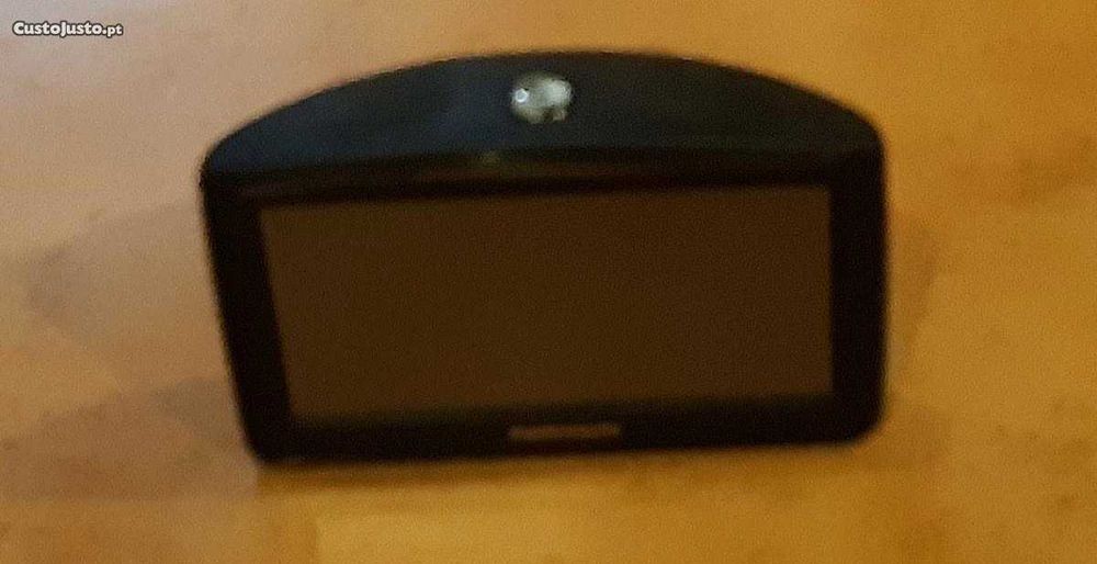 TomTom GPS, worldwide model, updated and in like-new condition.64550962547075122