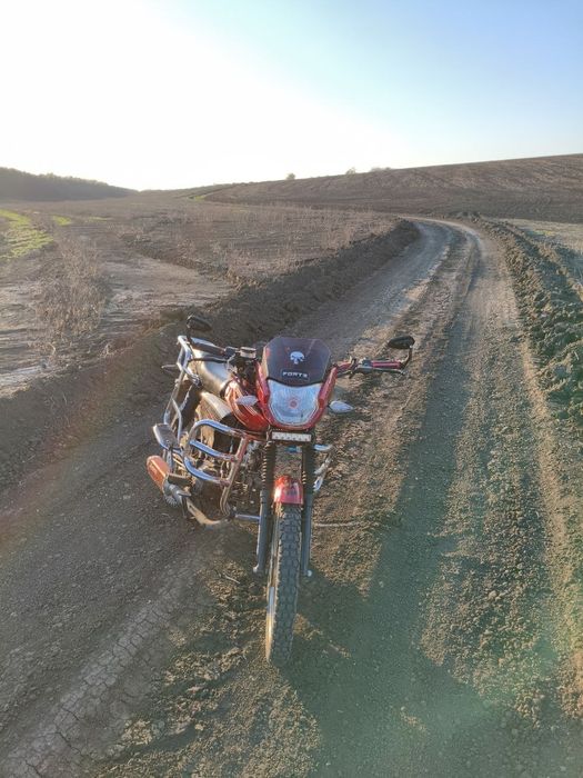 Продам мотоцикл форте 125