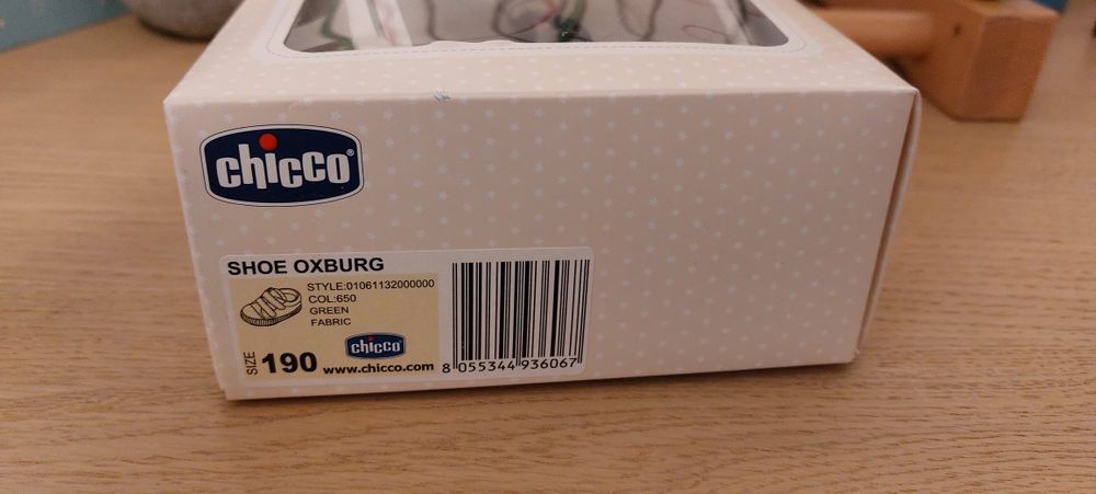 Sapatilhas Chicco tamanho 19