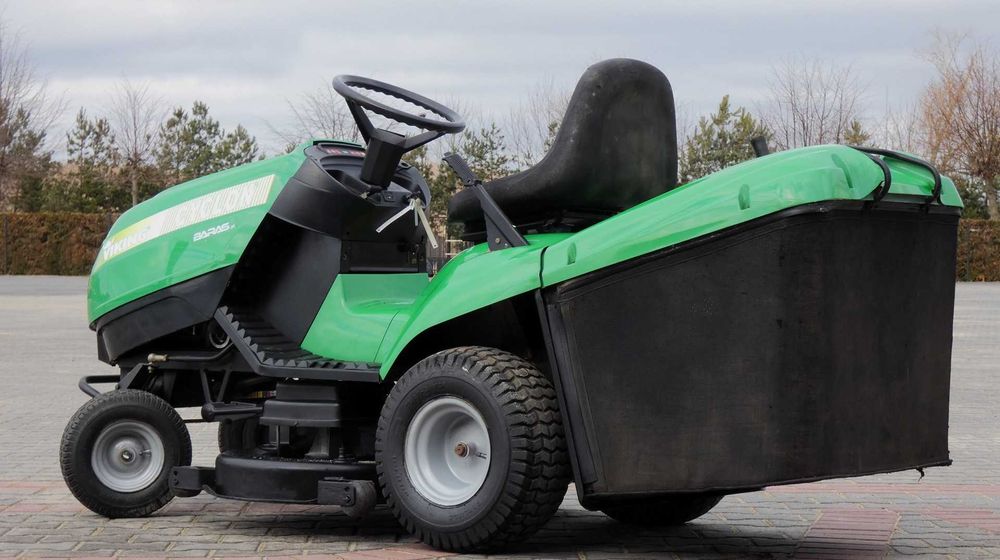 Traktorek kosiarka Viking Cyclon NOWY SILNIK (260224.6) - Baras