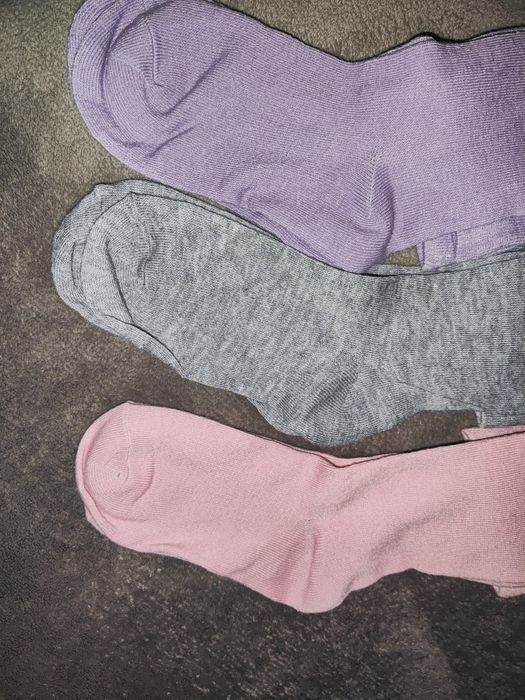 Rajtuzy dla dziewczynki 128 ( trzy pary )