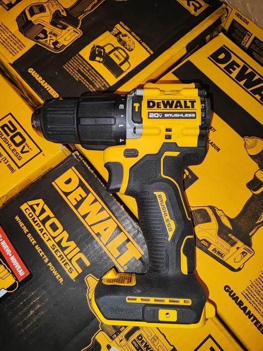 DCD799 в гарному стані із США