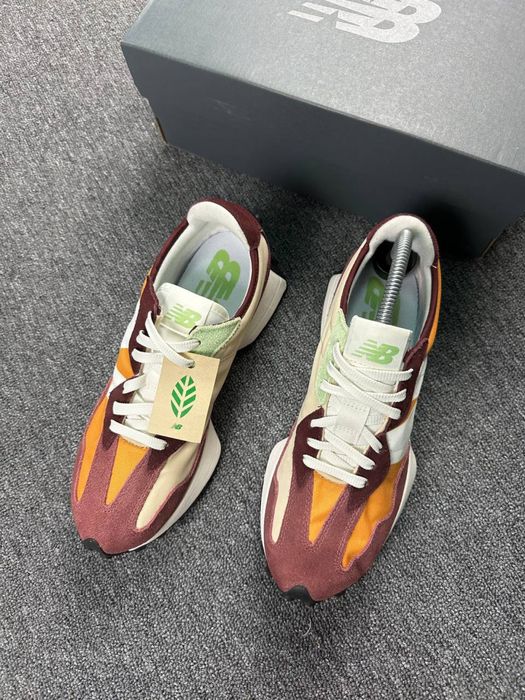 Кроссовки NEW BALANCE 327 оригинал Размер 42.5