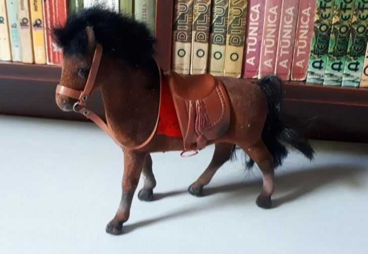 Figure - Horse