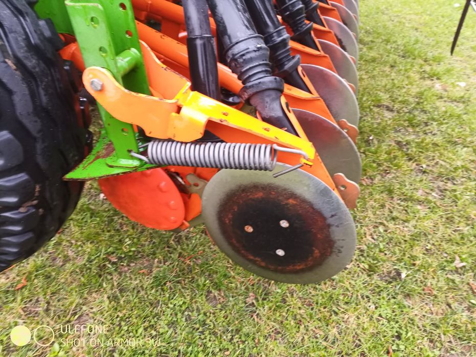 Sprzedam siewnik Amazone D9-40 talerzowy