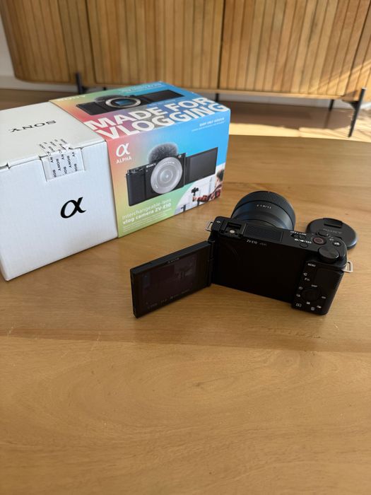 Sony ZV E10 - com caixa e garantia