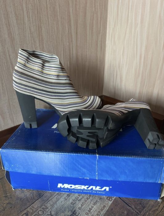 Батільони жіночі