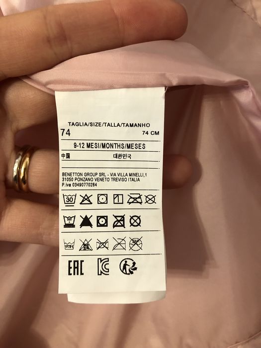 Blusão tamanho 9M da Benetton