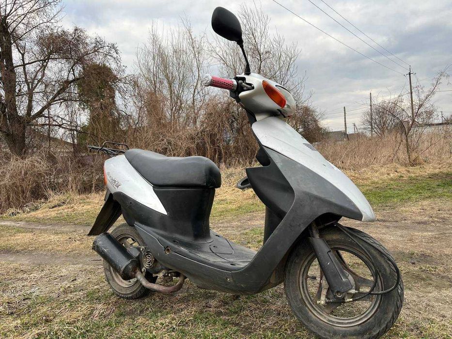 Продам скутер Suzuki