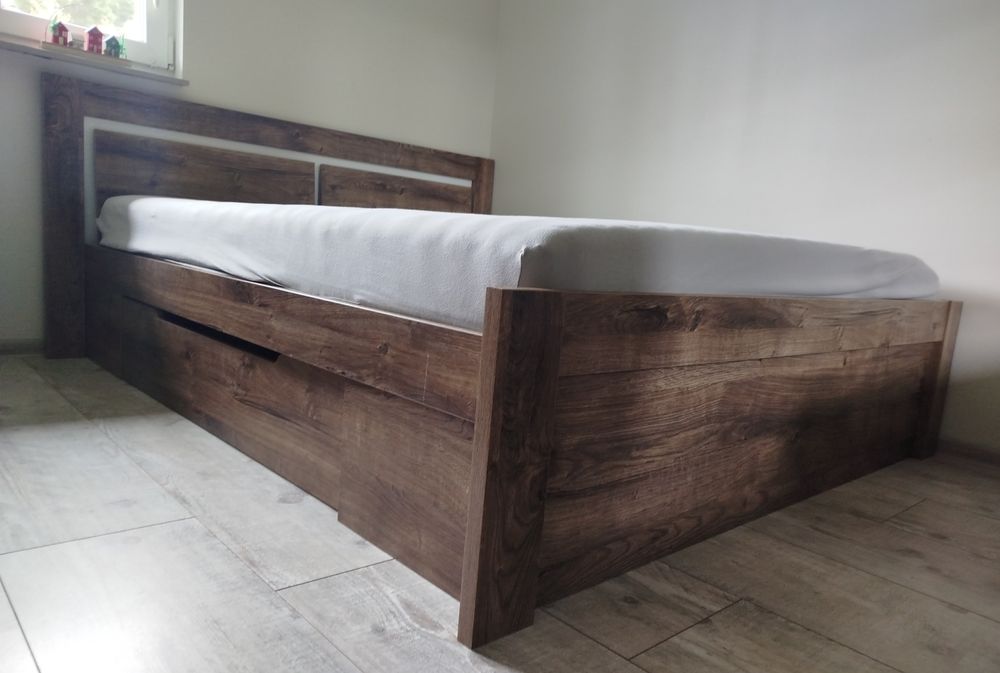 Montaż, skręcanie mebli IKEA BRW AGATA Itp.