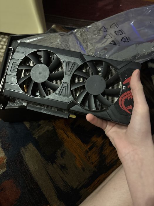 Відеокарта amd radeon rx 570 red dragon 8gb gddr5