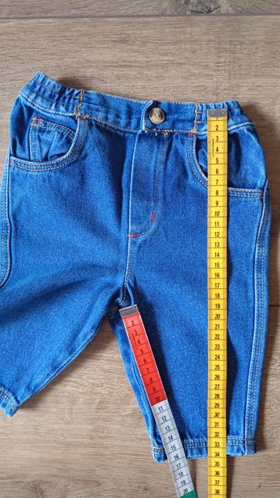 Spodnie niemowlęce jeans 62-68
