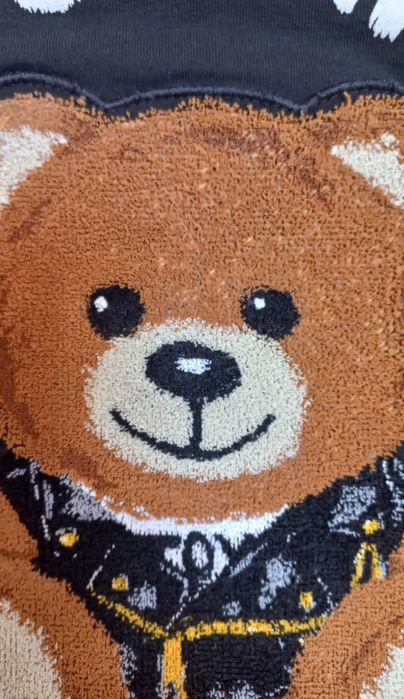 Bluza dresowa chłopięca czarna miś Moschino 5 lat 110cm