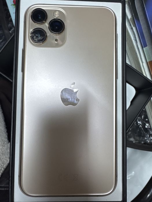 IPhone 11 + чудовий стан