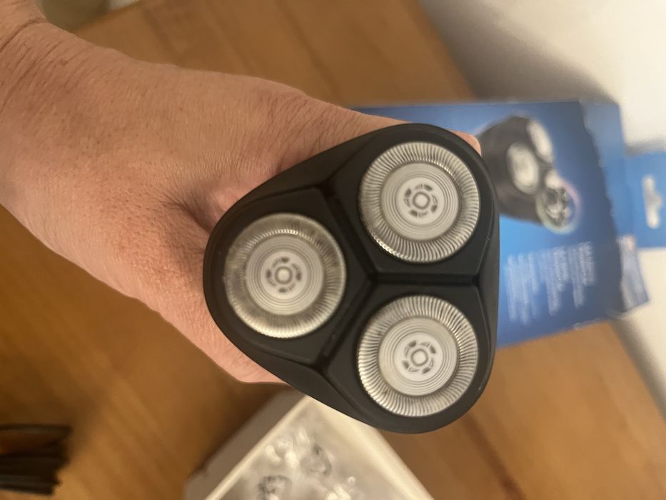 Máquina de Barbear Philips Shaver 1000 nova