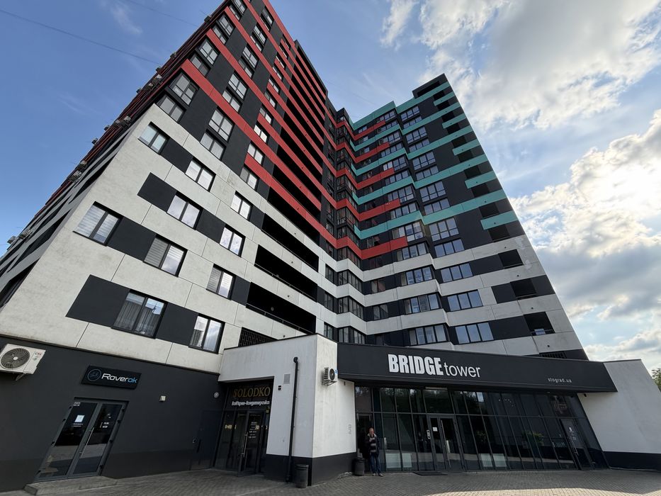 1-Кімнатна ЖК «BRIDGE Tower» вул. С.Бандери 1Е. Готова квартира з Ремонтом та меблями!