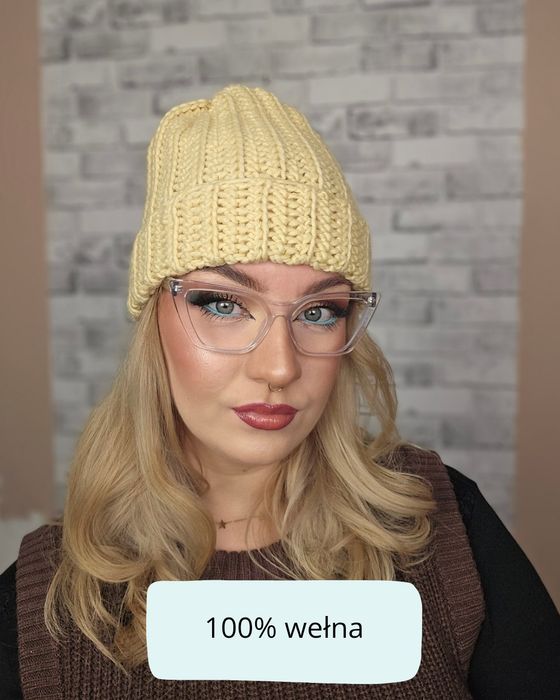 Czapka 100% wełna masełkowy kolor